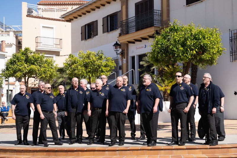 Las calles de Benalmádena viven San David, la gran fiesta de los galeses, con diversas iniciativas y actos