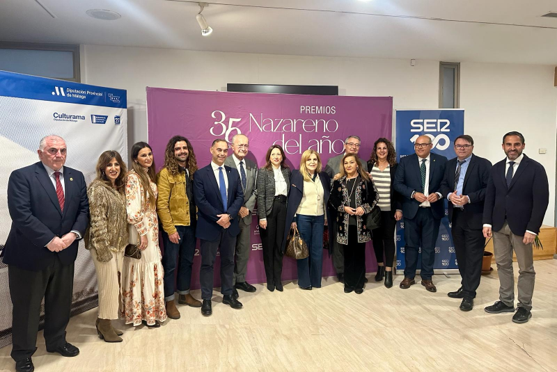 El Paso de Benalmádena recibe el Premio Nazareno del Año, que otorga la Cadena Ser 