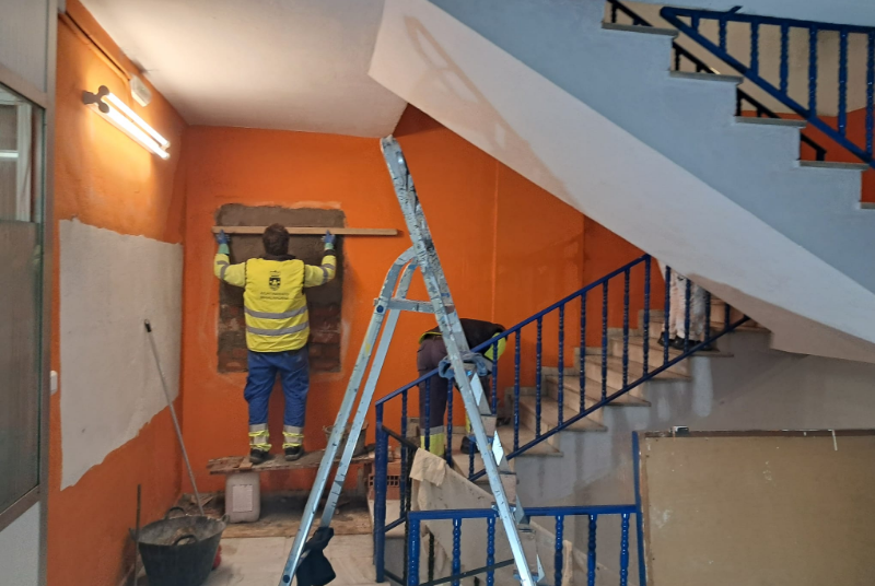 El Ayuntamiento de Benalmádena acomete actuaciones de mejora en las instalaciones de Protección Civil tras más de 15 años de abandono