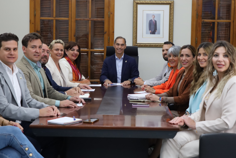 El alcalde agradece las muestras de cariño recibidas y destaca el gran trabajo realizado para avanzar en proyectos muy importantes para Benalmádena
