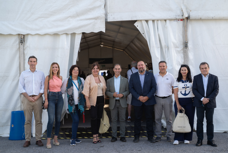 Arranca la Feria del Marisco y Frutos del Mar en el Puerto Deportivo