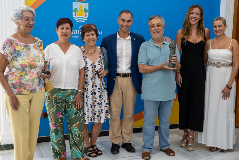 Benalmádena reconoce la trayectoria del Cineclub Más Madera, premiado con la Biznaga de Plata del Festival de Málaga