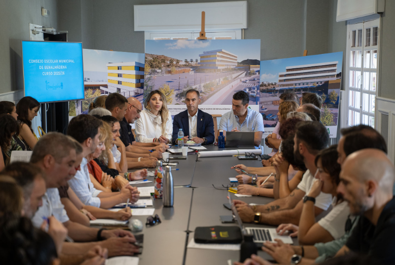 El Consejo Escolar Municipal de Benalmádena refuerza su compromiso con la educación pública