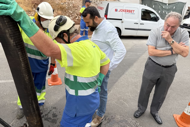 Emabesa pone en marcha una campaña especial para reforzar la limpieza de imbornales en el municipio durante la temporada de lluvias