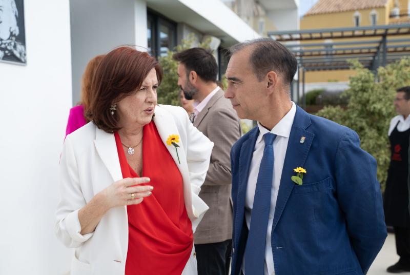 El alcalde de Benalmádena destaca la labor “incalculable” de Cudeca en el Día Mundial de los Cuidados Paliativos