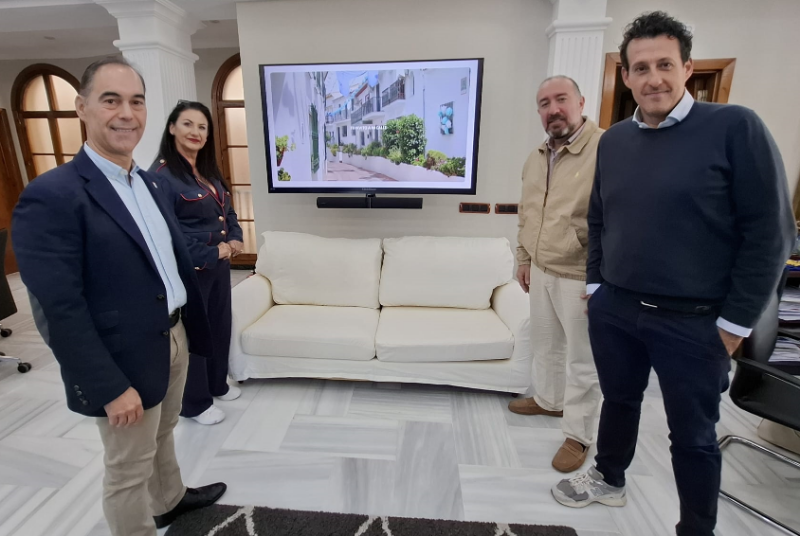El Ayuntamiento de Benalmádena organiza junto con los comerciantes un plan para dinamizar los comercios de Benalmádena Pueblo 