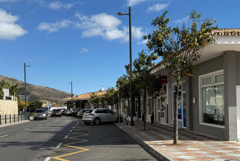 El Ayuntamiento de Benalmádena publica el listado provisional de comercios y negocios hosteleros afectados por las obras, que se beneficiarán de las ayudas municipales