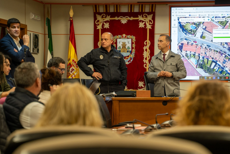 El Ayuntamiento de Benalmádena inicia las obras para la remodelación integral de la calle Esteban Martín, en la urbanización Veracruz