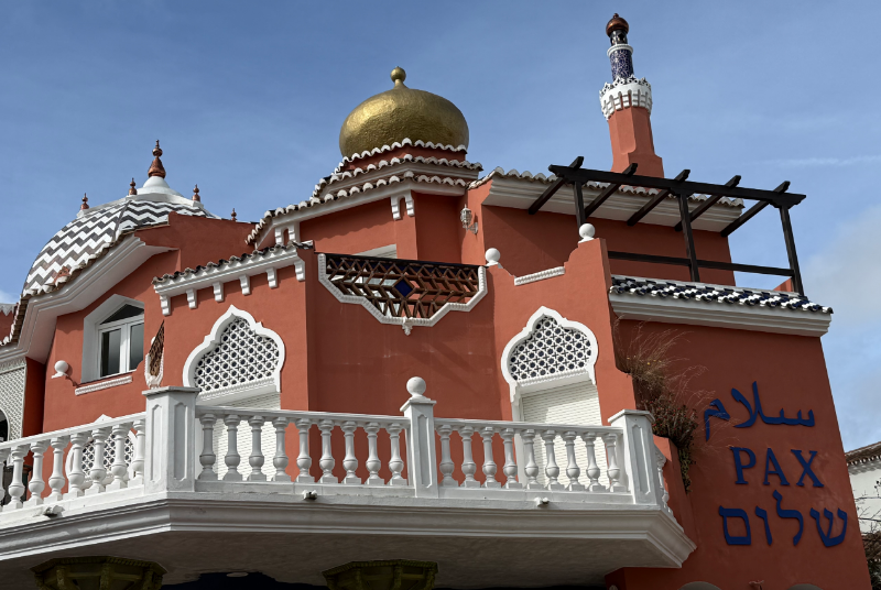 El Ayuntamiento de Benalmádena acepta la donación de la Casa de la Paz por parte de un propietario privado y se compromete a darle siempre un uso cultural 