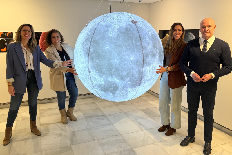 El Centro de Exposiciones de Benalmádena se asoma al cosmos con ‘Vive el Universo desde Málaga’