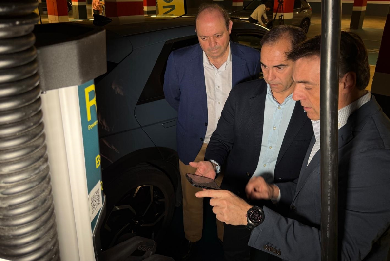 El aparcamiento de Pueblosol, gestionado por el Ayuntamiento de Benalmádena, contará con la estación de recarga de vehículos eléctricos más potente del municipio