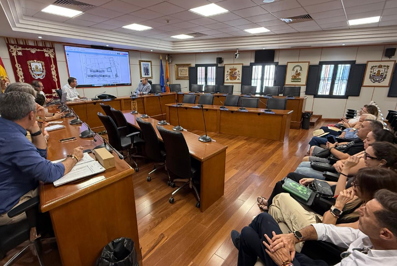 Ayuntamiento y vecinos consensúan el inicio de las obras de La Cazalla para la semana del 22 de junio