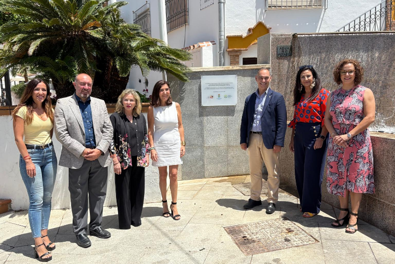 La Junta de Andalucía renueva el reconocimiento oficial del Centro Comercial Abierto de Benalmádena