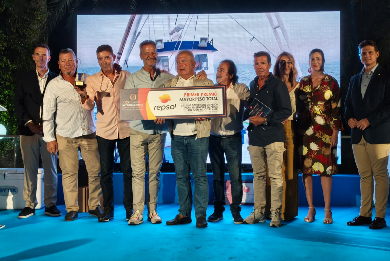 El XXX Torneo Internacional de Pesca de Altura corona a ‘Embrujo’ como ganador en el Puerto Deportivo de Benalmádena