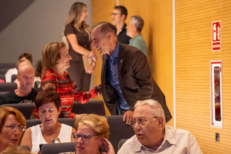La IX Semana de las Personas Mayores arranca reivindicando el papel activo y fundamental de los mayores en Benalmádena