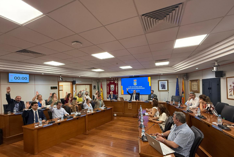 El Ayuntamiento de Benalmádena aprueba más de ocho millones de euros más para nuevas inversiones y mejoras en toda la ciudad