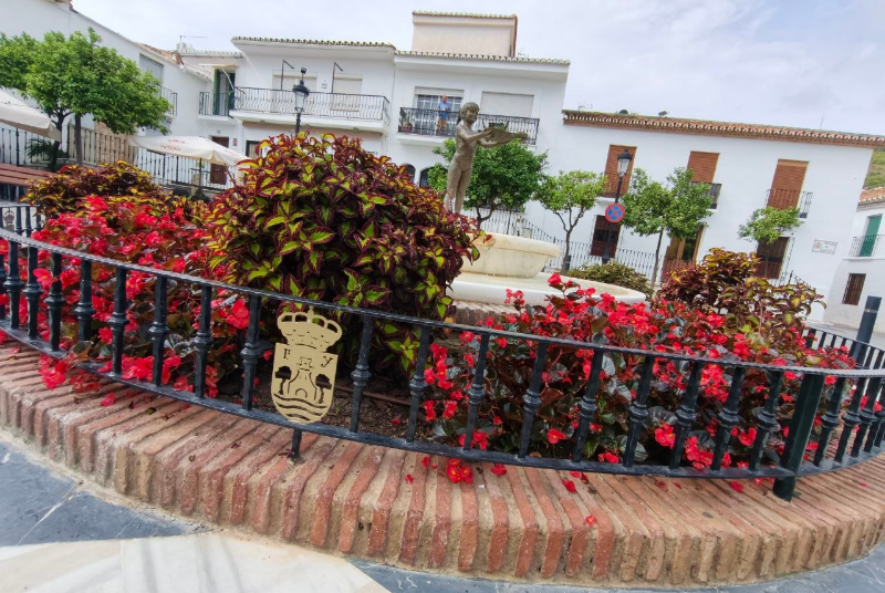 El Ayuntamiento concede ayudas al 85% de los comercios que las solicitaron por las obras de Plaza de España y calle Santo Domingo