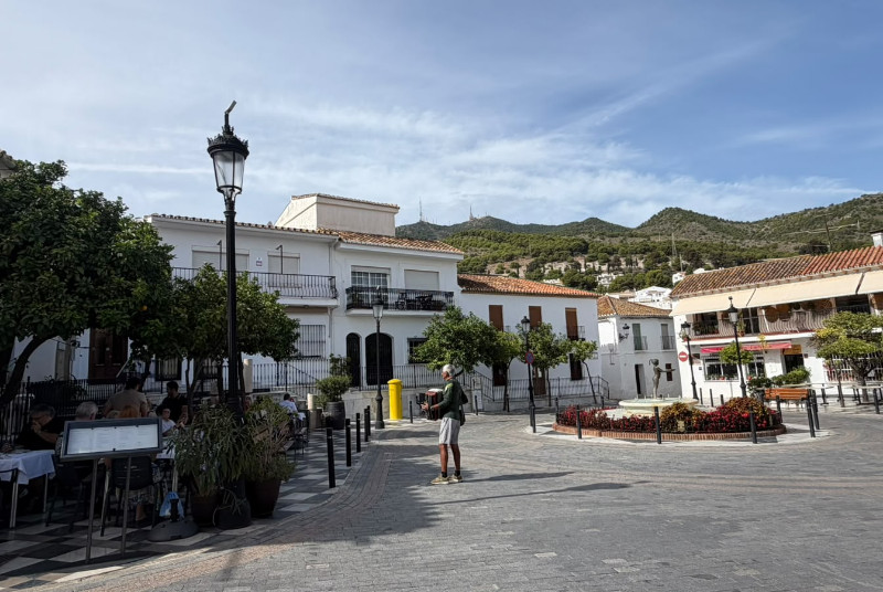 El Ayuntamiento efectúa el pago de las ayudas a los comercios afectados por las obras de Plaza de España y calle Santo Domingo