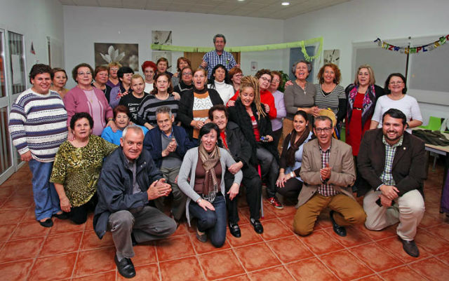El centro social de Carola celebera la fiesta de finalización de los talleres