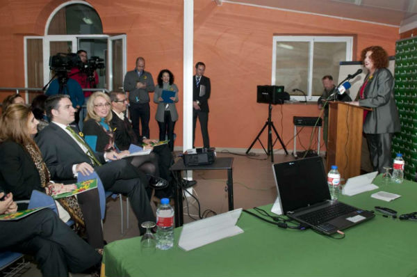 La Alcaldesa preside el acto de presentación de la memorial anual 2012 de la Fundación Cudeca