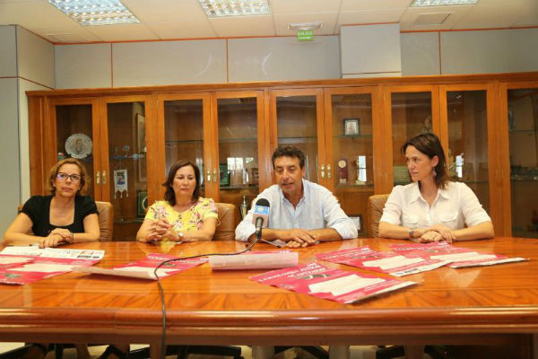 El Auditorio Municipal acoge este sábado el I Certamen Junior 'Cantemos' a Beneficio de la Asociación de Familiares de Enfermos de Alzheimer y otras Demencias de Benalmádena (AFAB) 