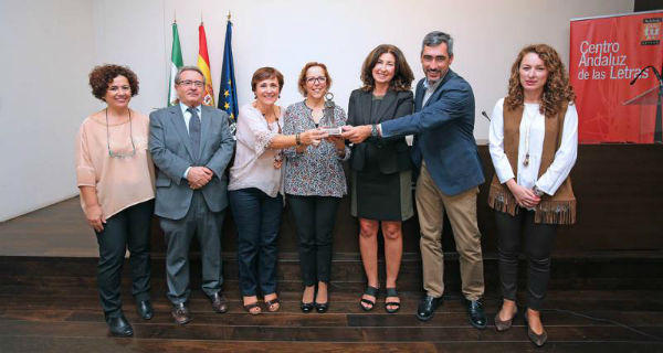 La Biblioteca de Arroyo de la Miel presenta en el Centro Andaluz de las Letras su Premio Nacional por el Fomento de la Lectura