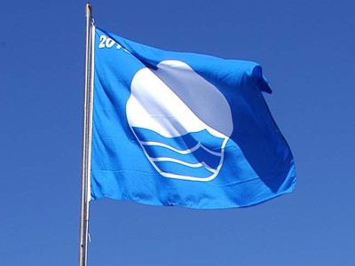 Cuatro banderas azules para las playas Benalmádena