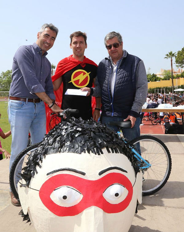 Más de 900 personas participaron en la 35º edición de la Fiesta de la Bicicleta