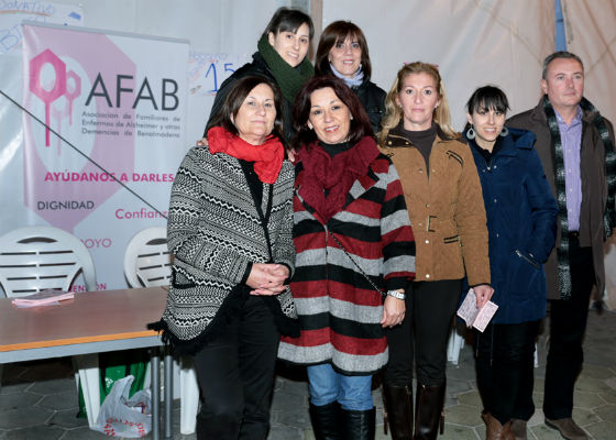 Cerca de 200 personas participan en el Bingo Solidario a favor de Afab