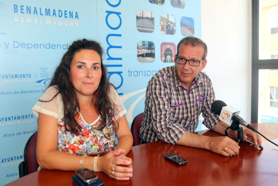 Francisco Salido agradece la colaboración de los vecinos de la 'Caravana Solidaria' durante el periodo estival