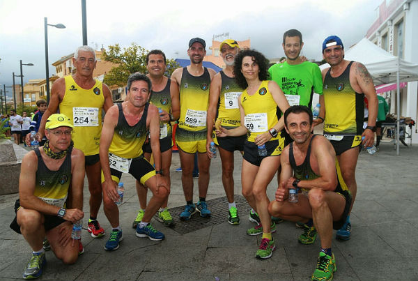  Más de 400 corredores participaron en la Carrera Urbana de Arroyo de la Miel a pesar de las inclemencias del tiempo
