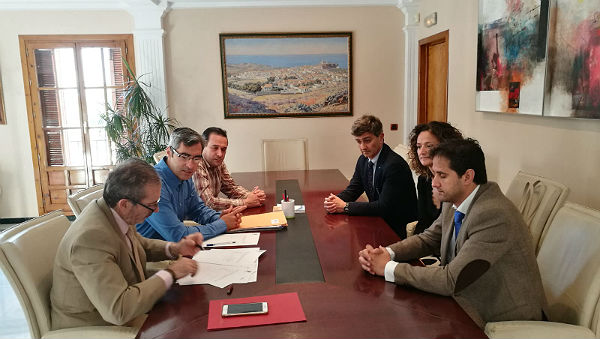 El Ayuntamiento de Benalmádena y el Colegio de Abogados de Málaga renuevan sus tres convenios de colaboración en la lucha contra los delitos de odio y para la intermediación en casos de alquileres e hipotecas