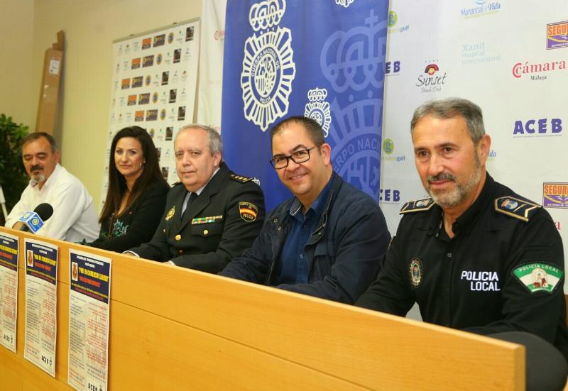 ACEB, Policía Nacional y Ayuntamiento ponen en marcha la nueva campaña 'Por un Comercio Seguro'