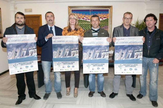 La Alcaldesa presenta el XX Trofeo Interclubes para Cruceros RI, que se celebrará este fin de semana en aguas de Benalmádena