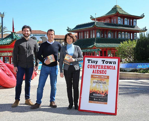 El Parque de Atracciones Tívoli World será escenario el domingo 5 de marzo del Día de la Juventud