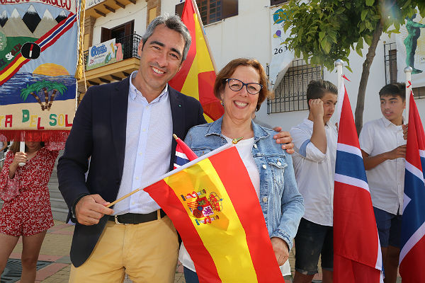 El Alcalde Víctor Navas y la Concejala Elena Galán participan en la celebración del Día de Noruega