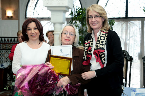 La alcaldesa preside el acto institucional con motivo del Día Internacional de la Mujer