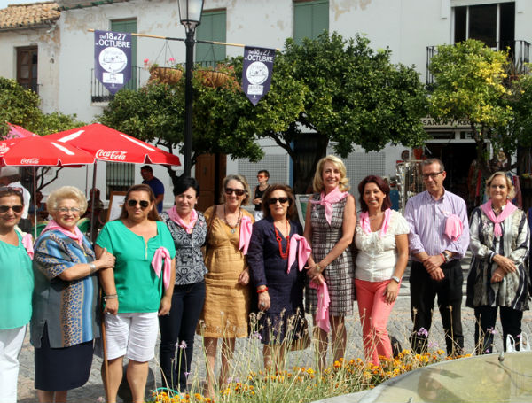 Benalmádena se suma a la conmemoración del Día Mundial Contra el Cáncer de Mama