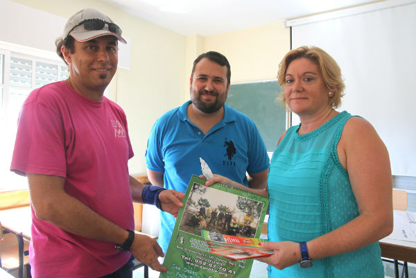 Los niños del campamento 'Mañanas Divertidas' se movilizan a favor de los animales y de las plantas