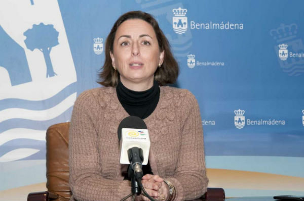 Más de 150 benalmadenses se benefician mensualmente de la Escuela de Espalda