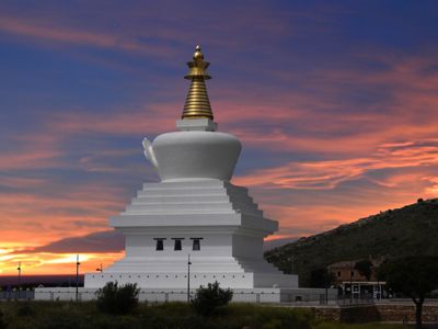 La Estupa de la Iluminación acoge una exposición sobre el último viaje del maestro tibetano Shamar Rinpoche