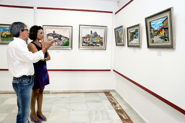 La Casa de la Cultura acoge la exposición 'Pueblos y Barcas', de Luis García