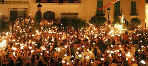 La Virgen de la Cruz de nuevo en las Calles de Benalmádena Pueblo 2006