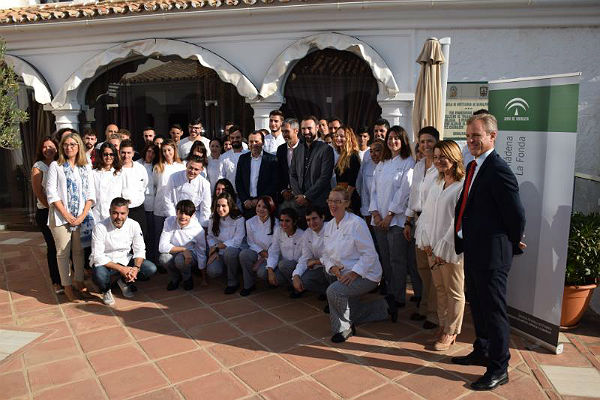 Los 45 alumnos de la Escuela de Hostelería La Fonda comienzan hoy sus clases