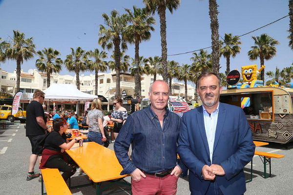 Multitudinaria afluencia de público en la II Foodtrucks Xperience de Benalmádena