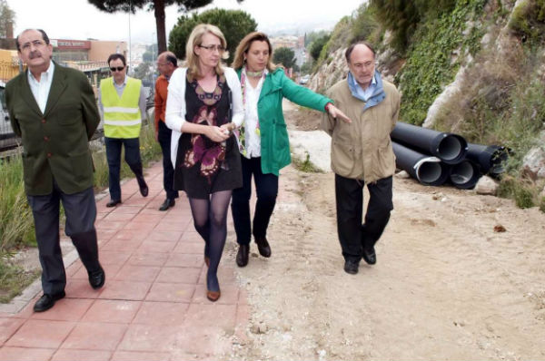 El Ayuntamiento pone en marcha las obras de mejoras en la red de saneamiento que abastece la zona de Santangelo