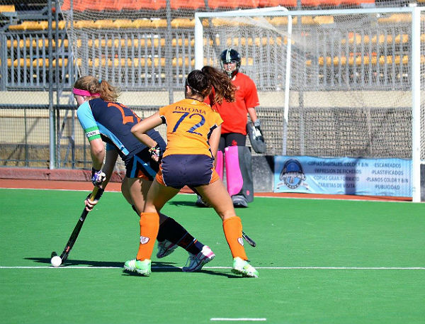 Los equipos de categoría juvenil del Club Hockey Benalmádena aceleran de cara a sus objetivos en la Copa de Andalucía