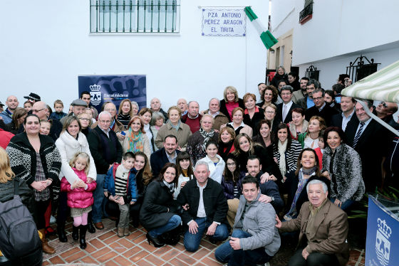 El Ayuntamiento de Benalmádena rinde un emotivo homenaje a Antonio Pérez Aragón 'El Tirita'