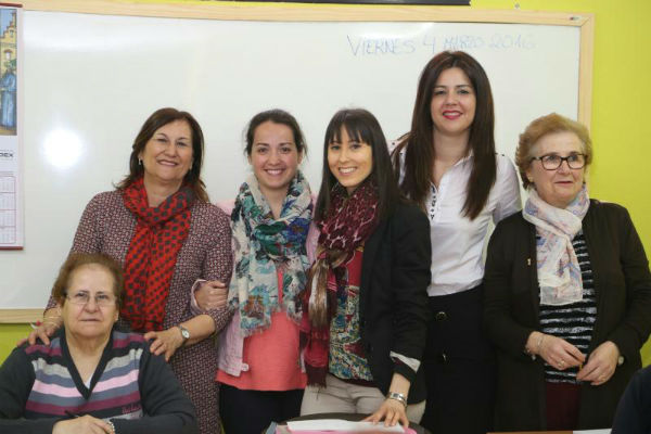 Los Talleres de Memoria empiezan a impartirse también en los Centros Sociales de los Porches y Carola