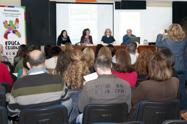 La Alcaldesa inaugura las V Jornadas Educativas 'Prevención y actuación sobre el fracaso escolar'